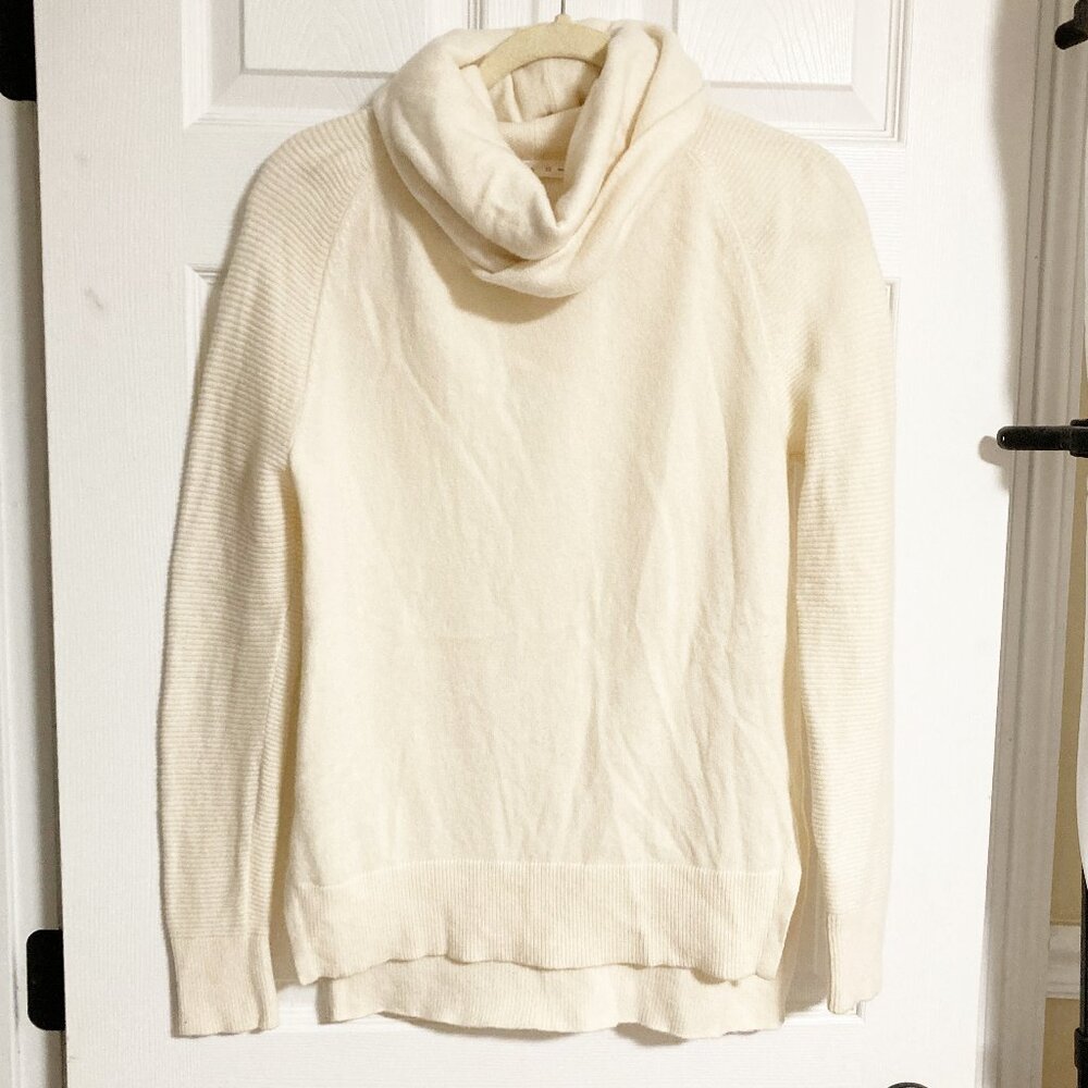 Athleta 100% Cashmere Cowl neck Sweater Size XS
